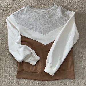 Abercrombie & Fitch  sweatshirt
